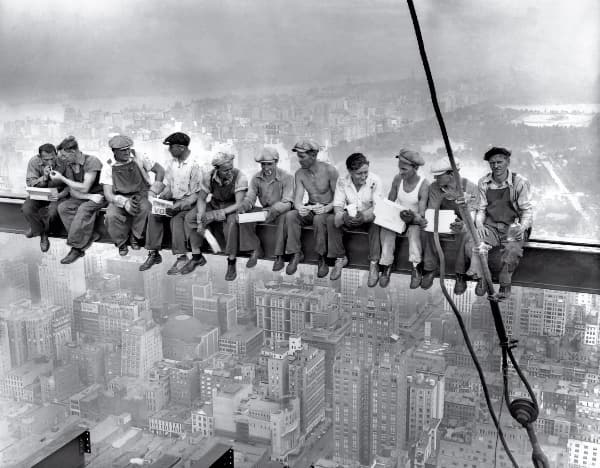 lunch atop a skyscraper